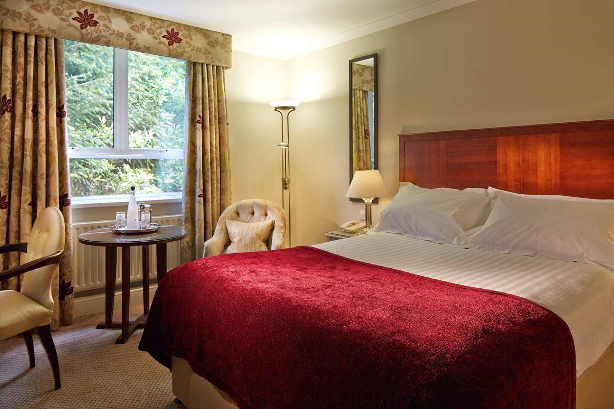 Macdonald Frimley Hall Hotel & Spa Кэмберлей Экстерьер фото